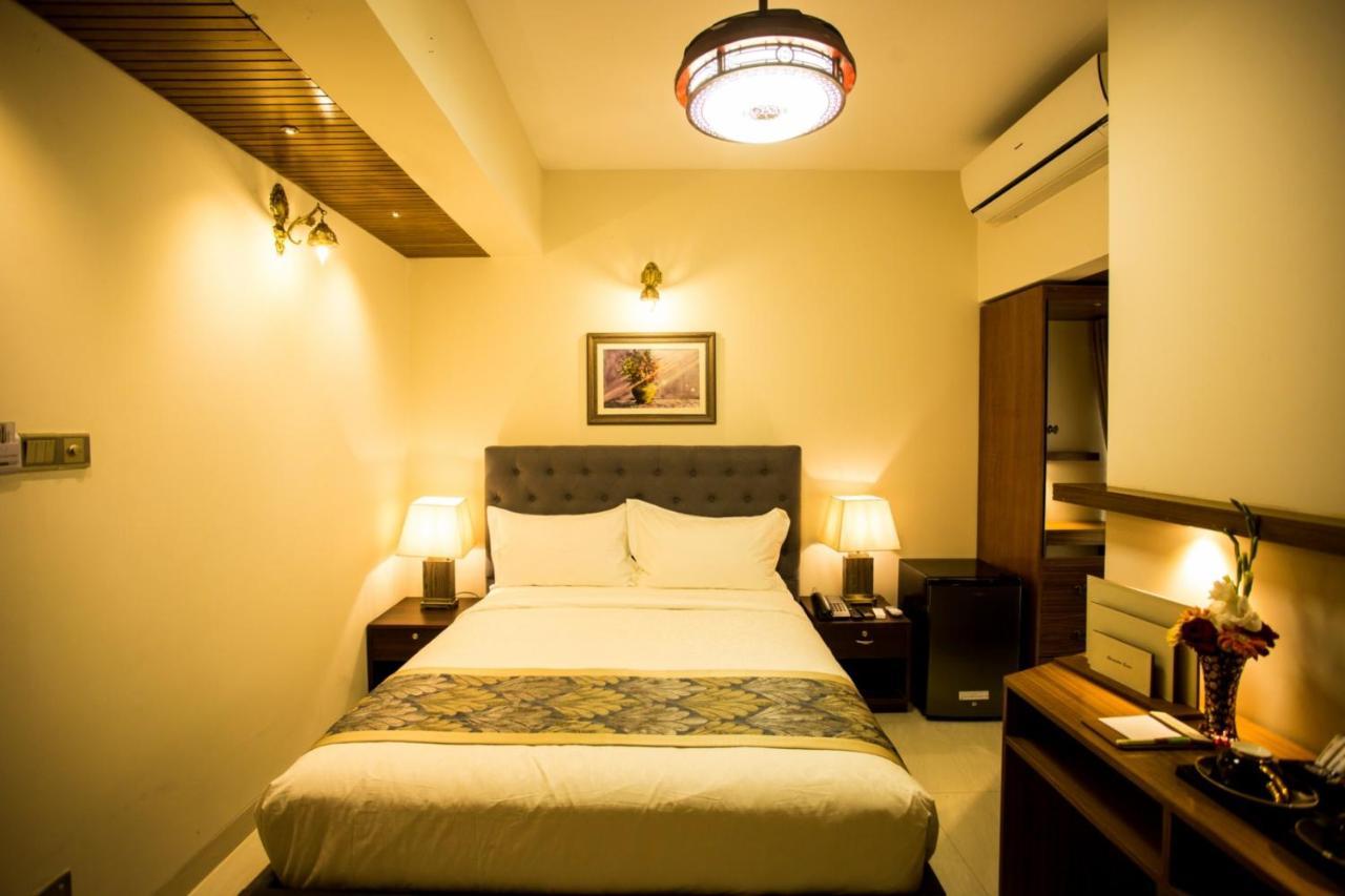 Shinepukur Suites Dhaka Exterior photo